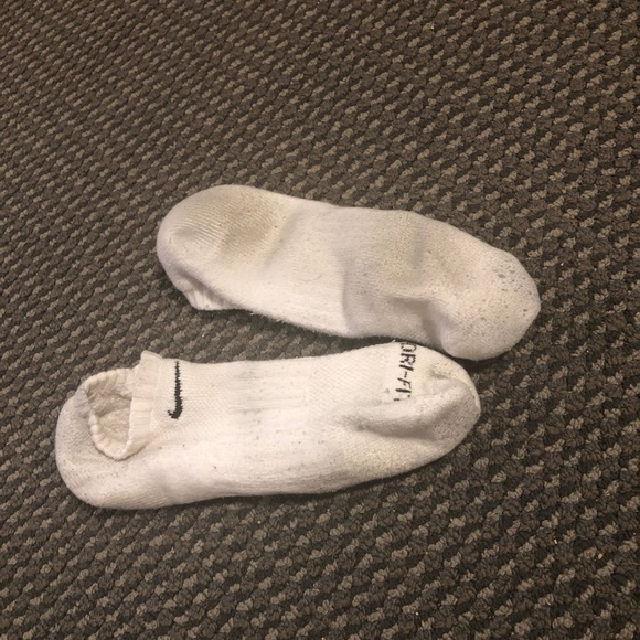 nike men's dri fit socks white